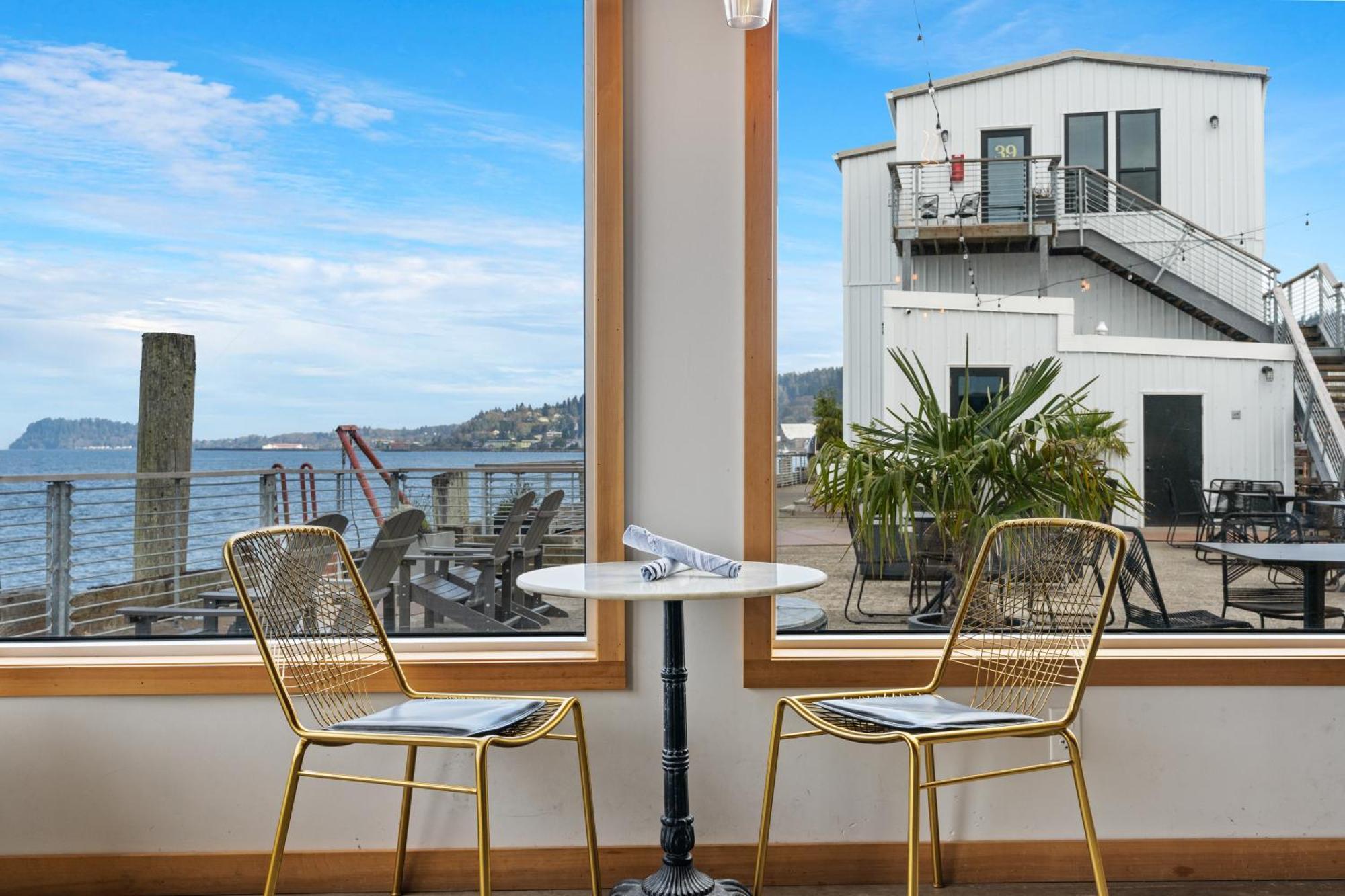 Bowline Hotel Асторія Екстер'єр фото